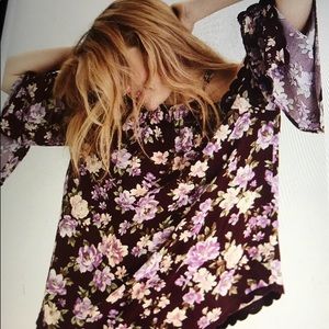 NEVERWORN A&E Boho Top